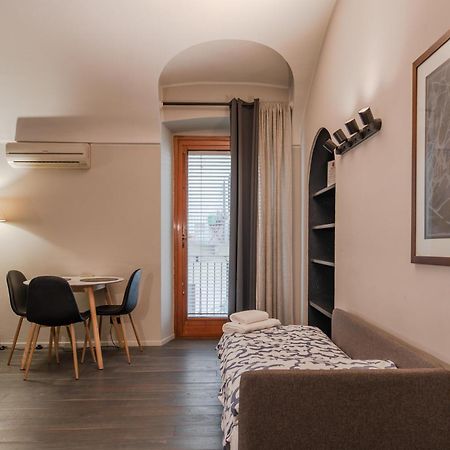 Familia Apartaments - 048 By Happyhostorino Dış mekan fotoğraf